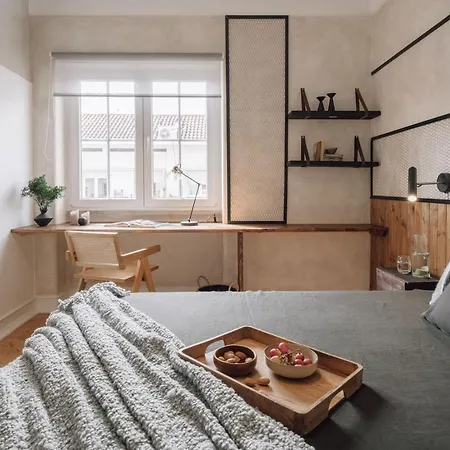 Daire Meran - 3 Bedrooms And Terrace In Alvalade Lisboa